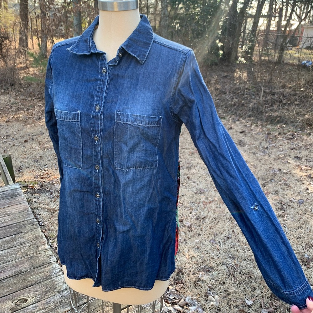 Floral Roses Burnout Velvet Denim Button-Up Shirt - Picture 4 of 14
